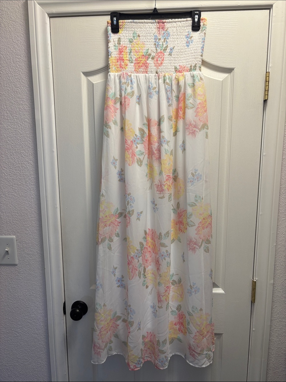 Strapless long dress